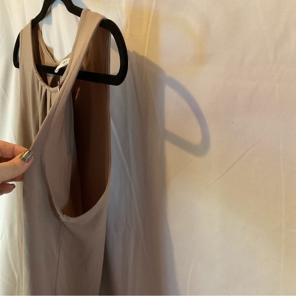 Zenana women’s dressy sleeveless pleated front top size XL Tan New with tags - Picture 6 of 11